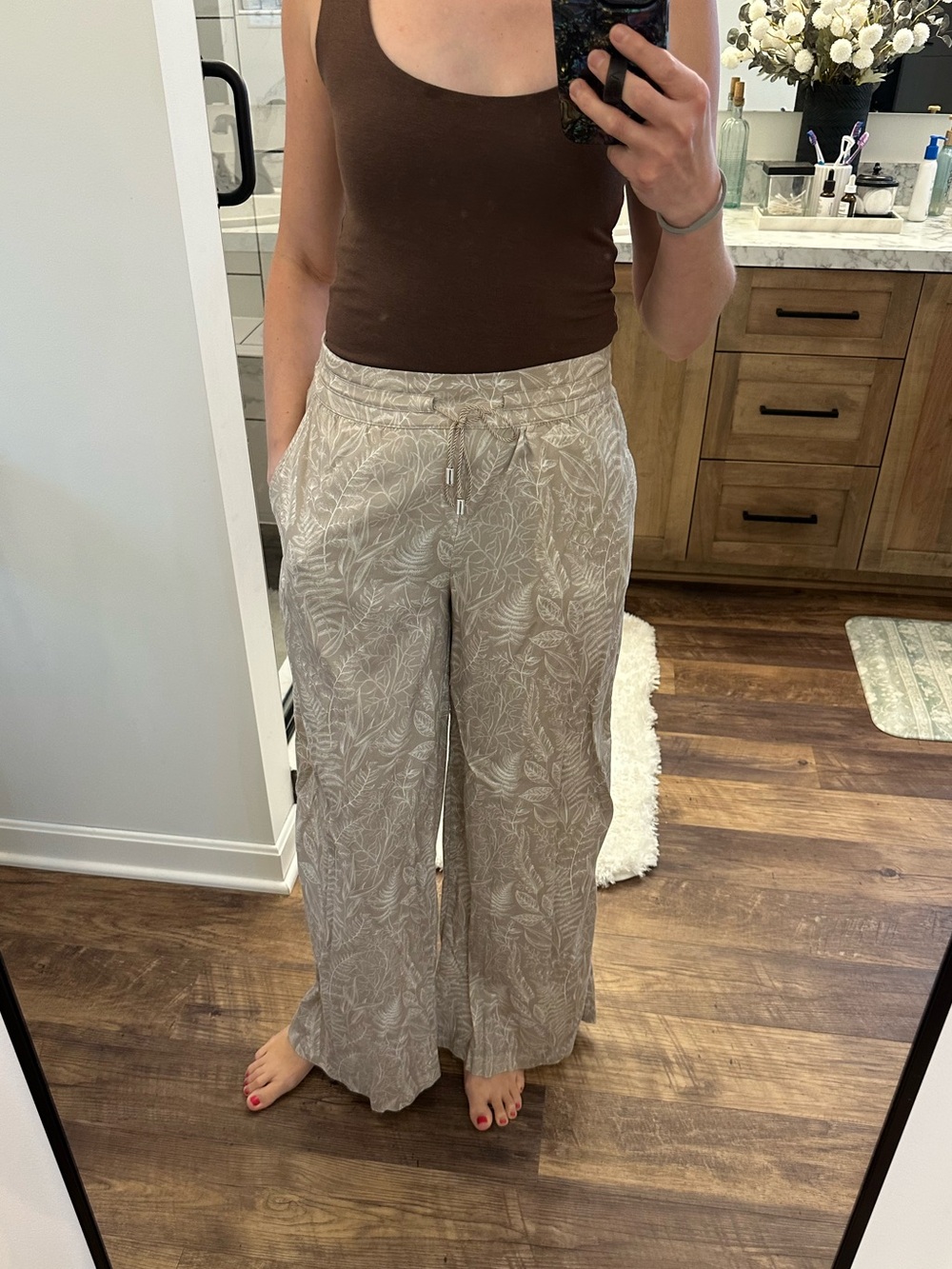 Travis Mathew Wide Leg-Blend Drawstring Pants size Small